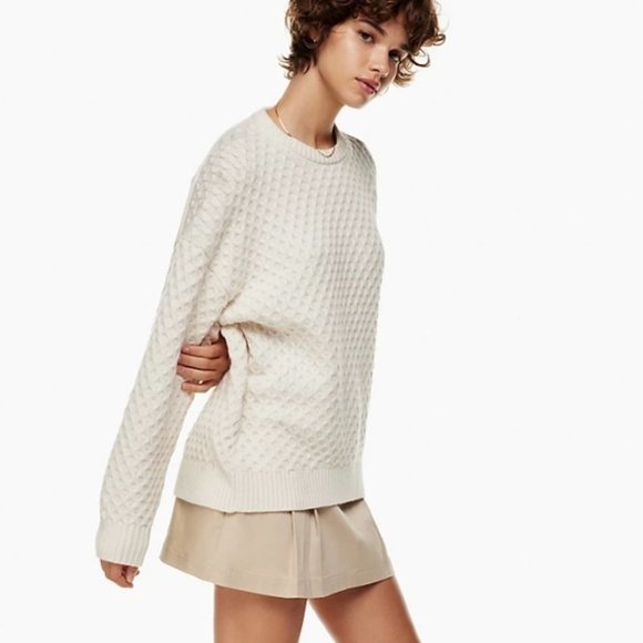 ❗️SOLD❗️Aritzia Sunday Best Peggy Sweater Size L - Picture 3 of 10